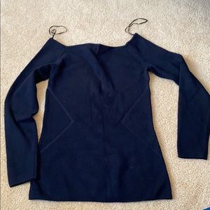 Very beautiful knit navy top boat neck